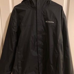 Men's Columbia Omni-Tech shell- Black, size Large